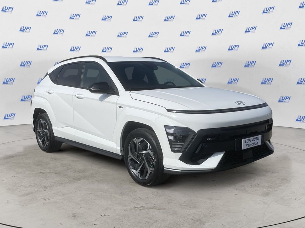 Hyundai Kona nuova a Pistoia (6)