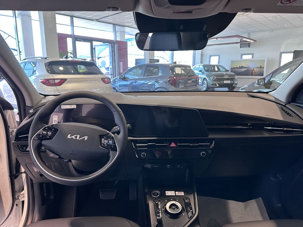 Kia Niro nuova a Cremona (7)
