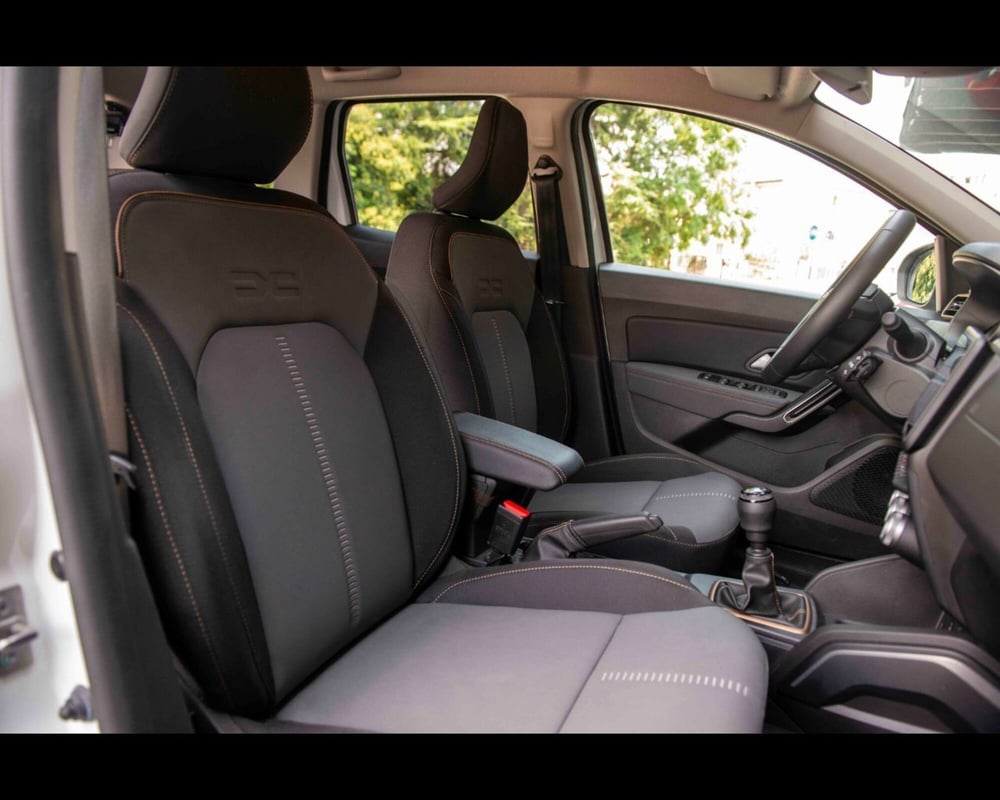 Dacia Duster usata a Treviso (12)