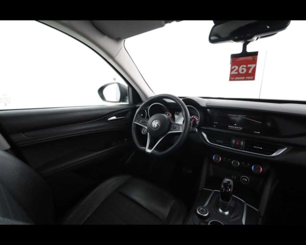Alfa Romeo Stelvio usata a Bologna (19)