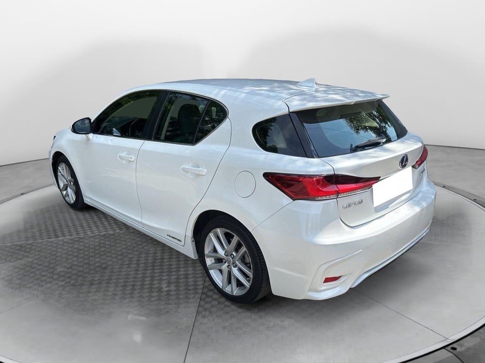 Lexus CT usata a Bologna (6)
