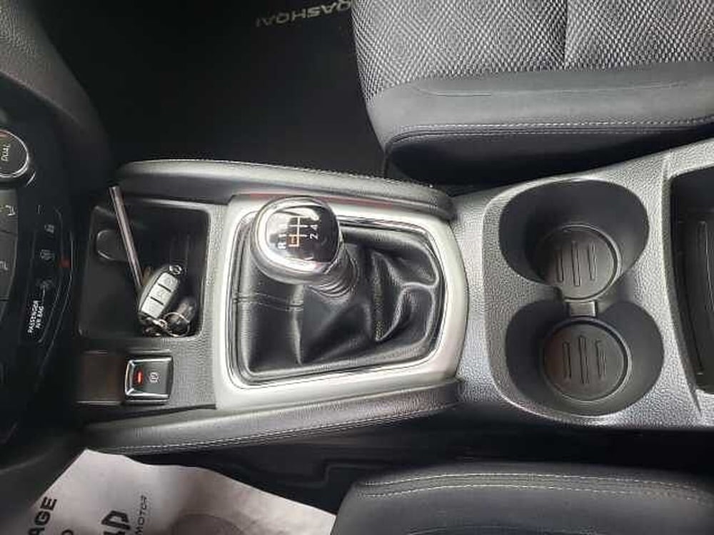 Nissan Qashqai usata a Pesaro-Urbino (12)