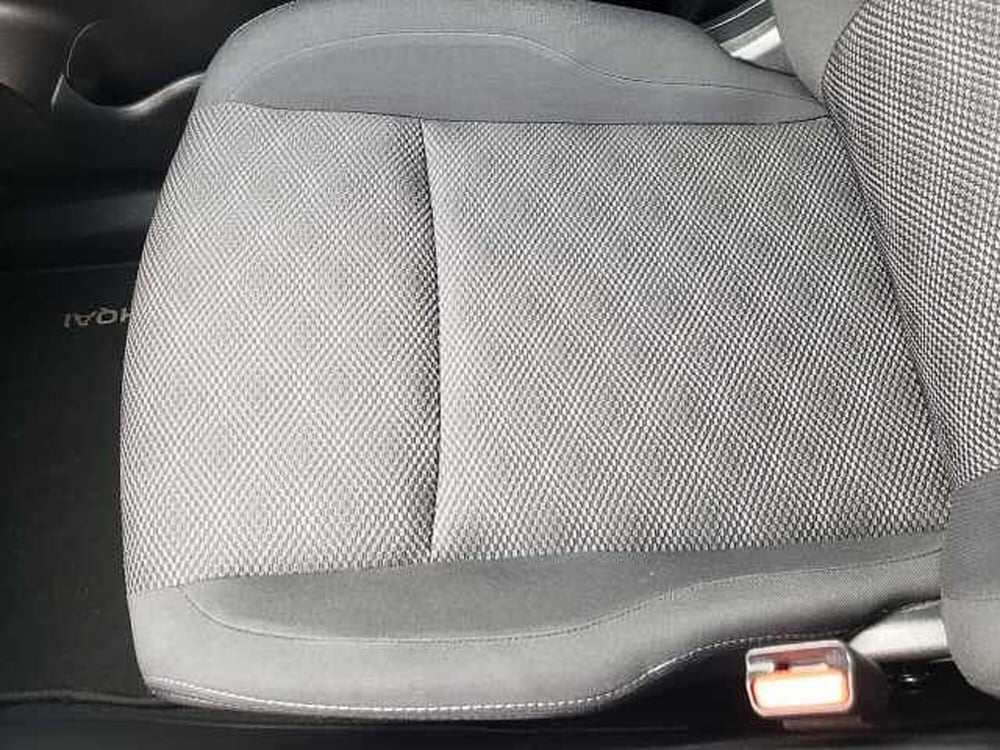 Nissan Qashqai usata a Pesaro-Urbino (13)