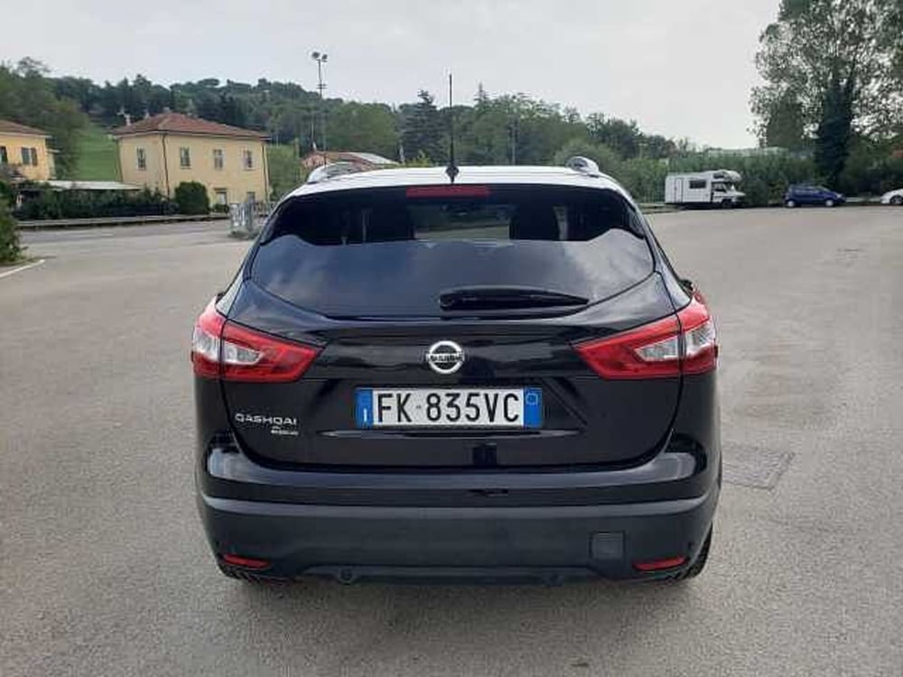 Nissan Qashqai usata a Pesaro-Urbino (5)