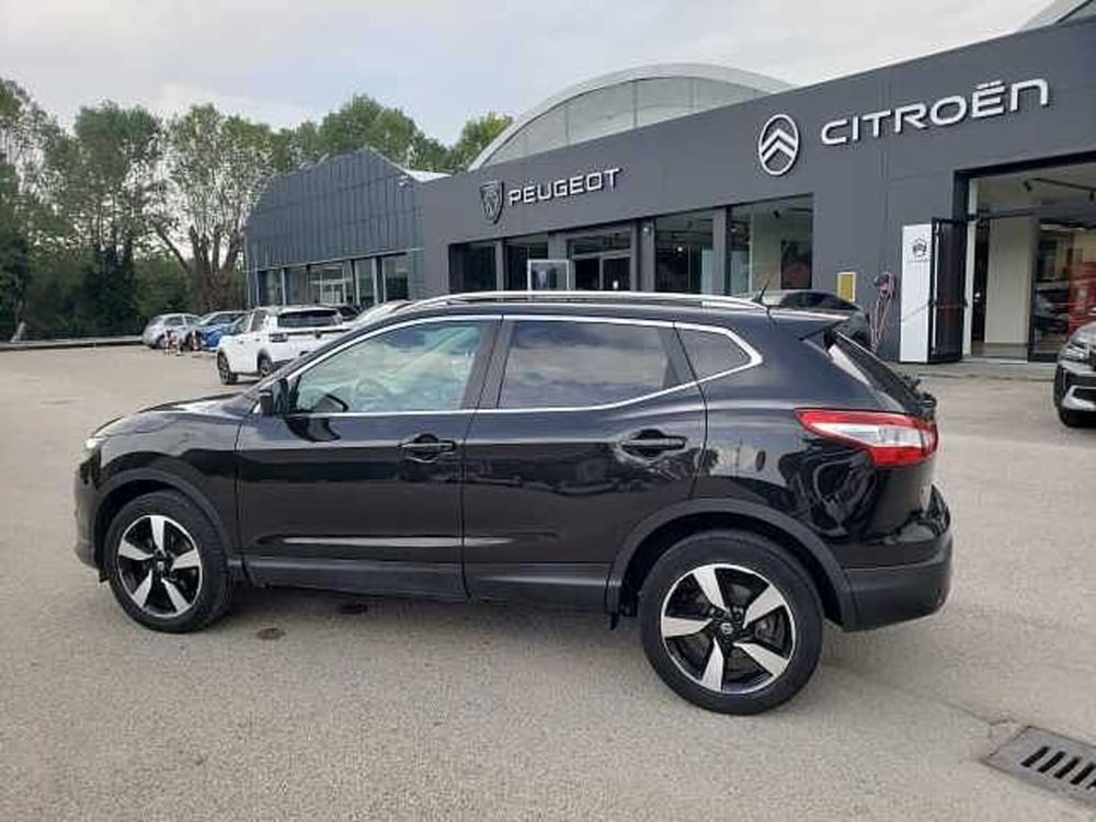 Nissan Qashqai usata a Pesaro-Urbino (6)