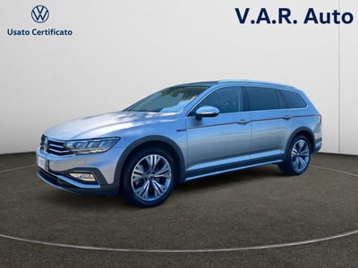 Volkswagen Passat Variant Alltrack 2.0 TDI 200 CV 4MOTION DSG del 2022 usata a Imola