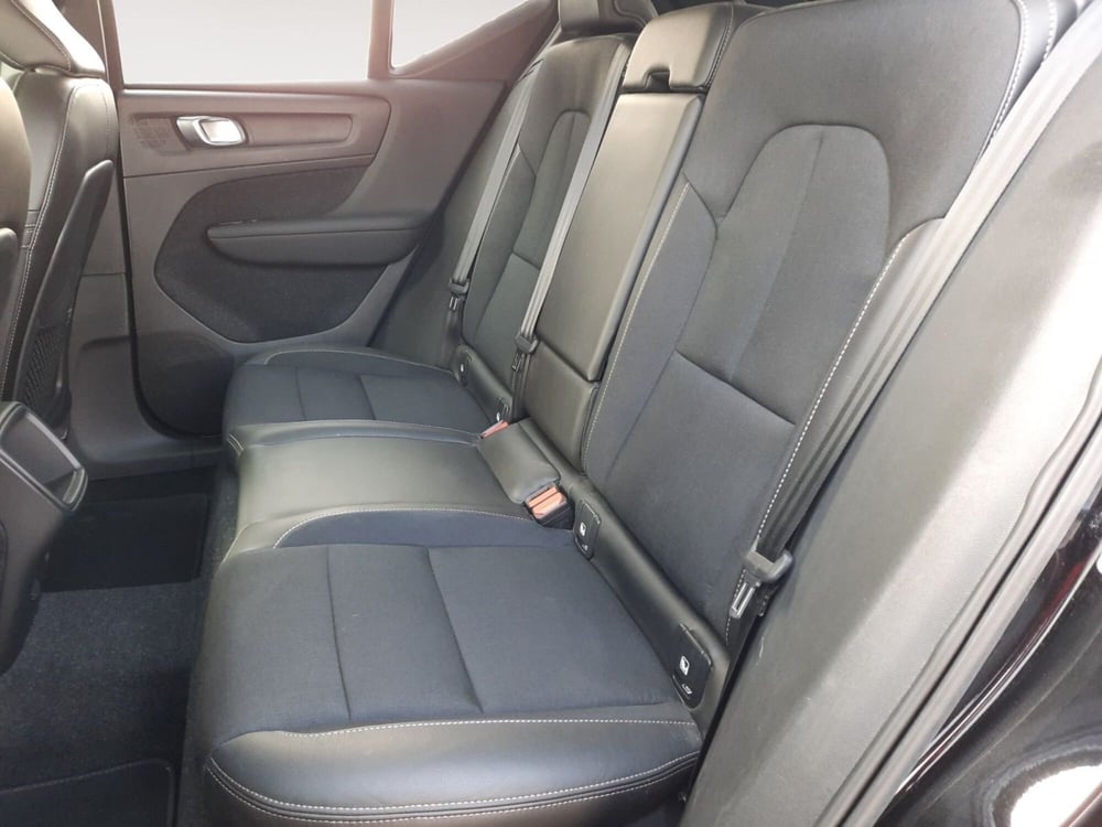 Volvo XC40 usata a Bologna (12)