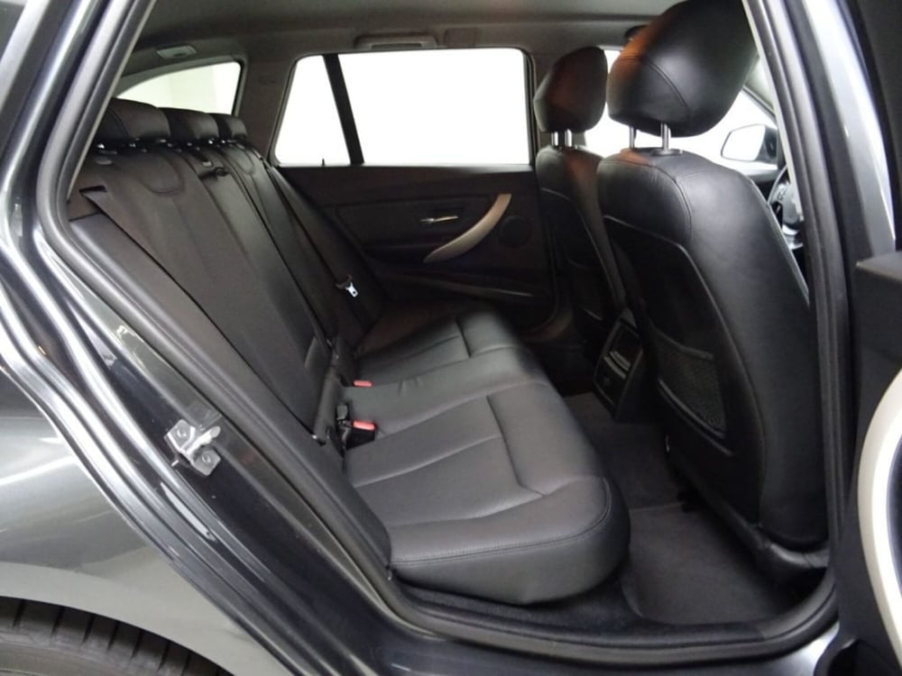 BMW Serie 3 usata a Como (5)