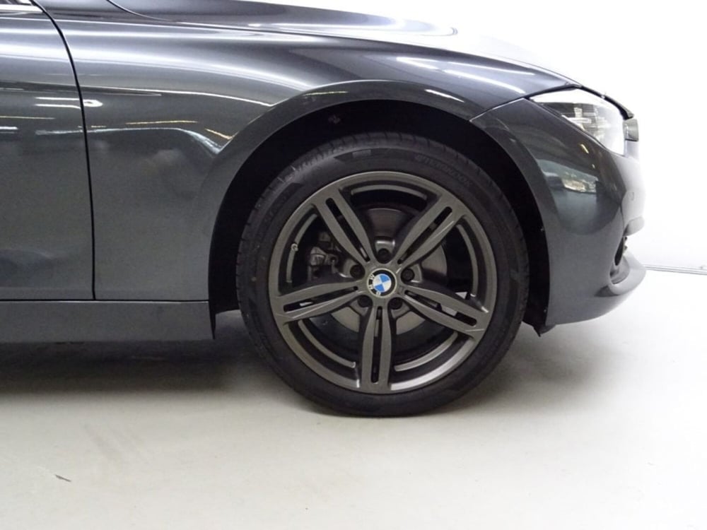 BMW Serie 3 usata a Como (9)