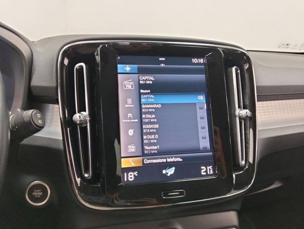 Volvo XC40 usata a Como (13)