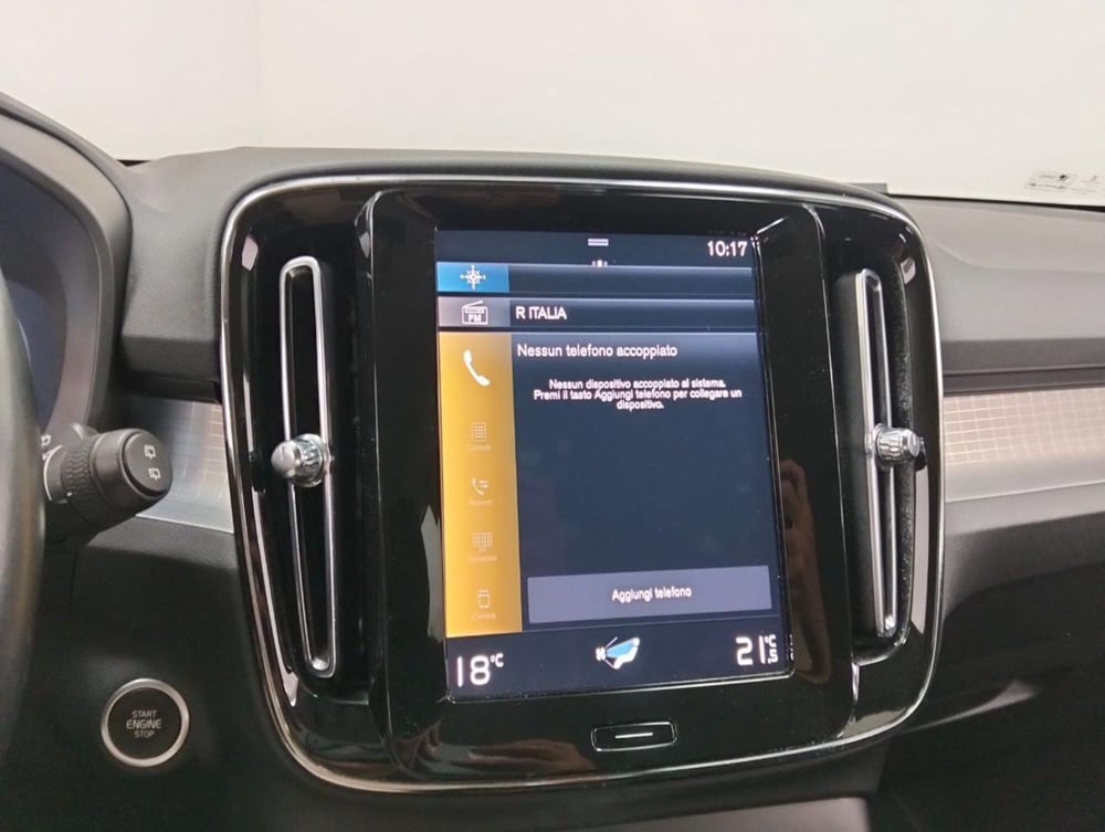 Volvo XC40 usata a Como (14)