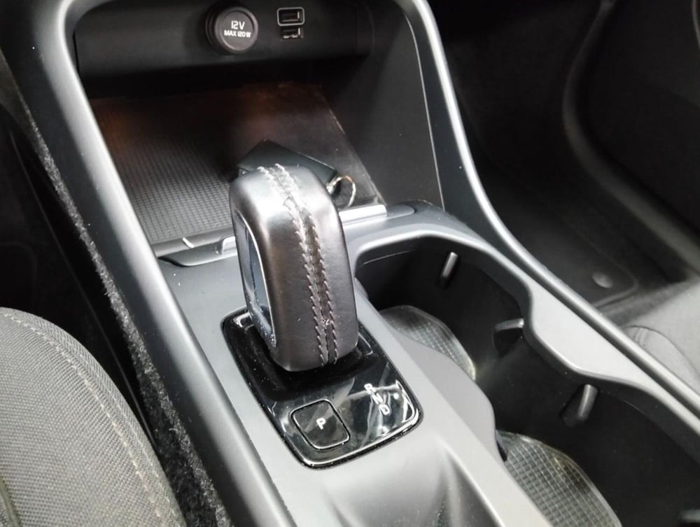 Volvo XC40 usata a Como (18)