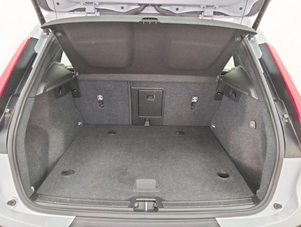 Volvo XC40 usata a Como (19)