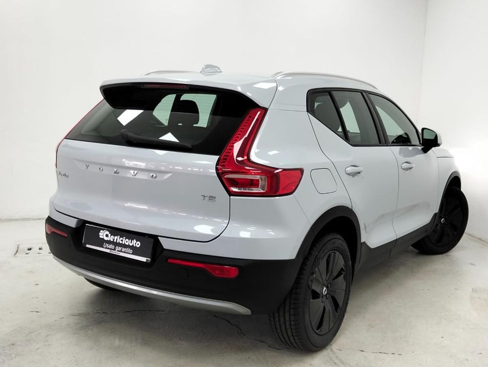 Volvo XC40 usata a Como (2)