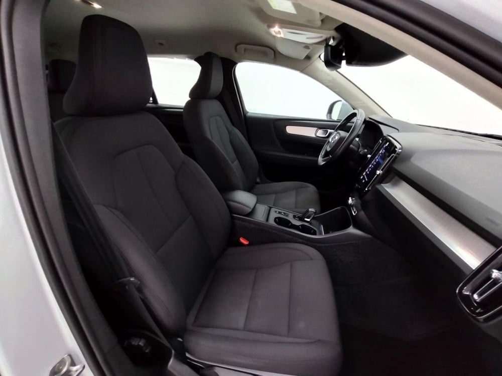 Volvo XC40 usata a Como (3)