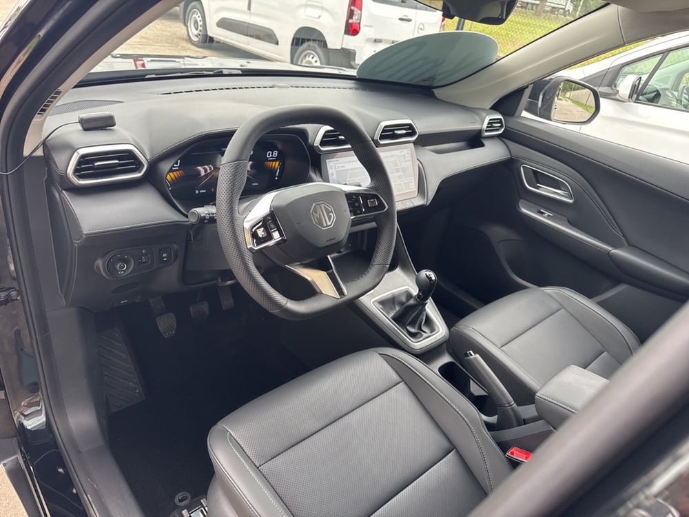 Mg ZS nuova a Ferrara (11)