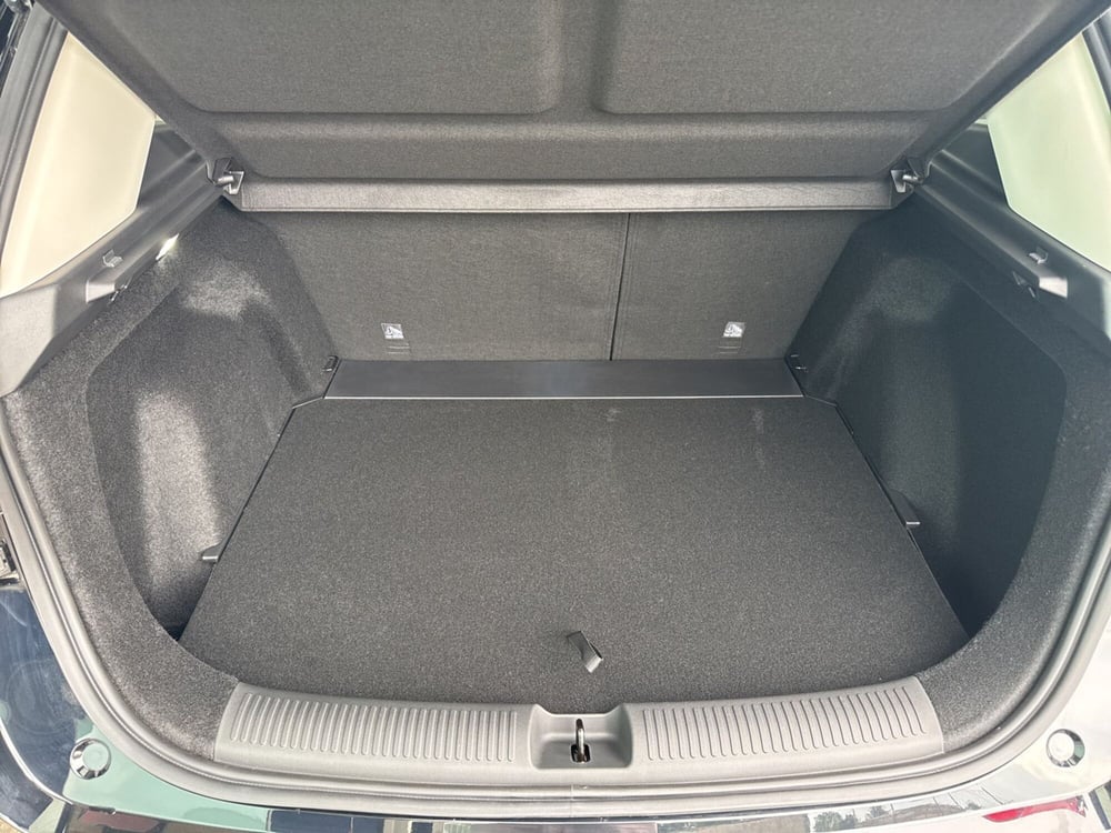 Mg ZS nuova a Ferrara (16)