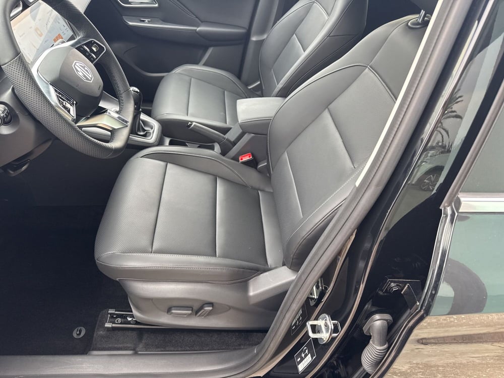 Mg ZS nuova a Ferrara (9)