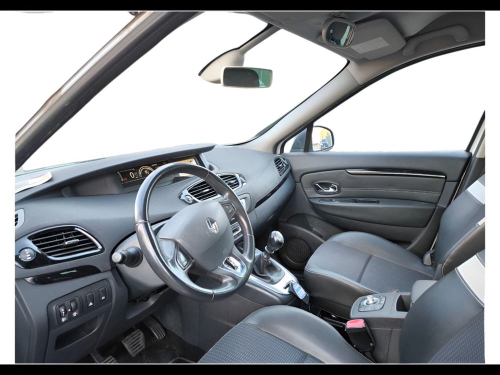 Renault Scénic X-Mod usata a Siena (9)