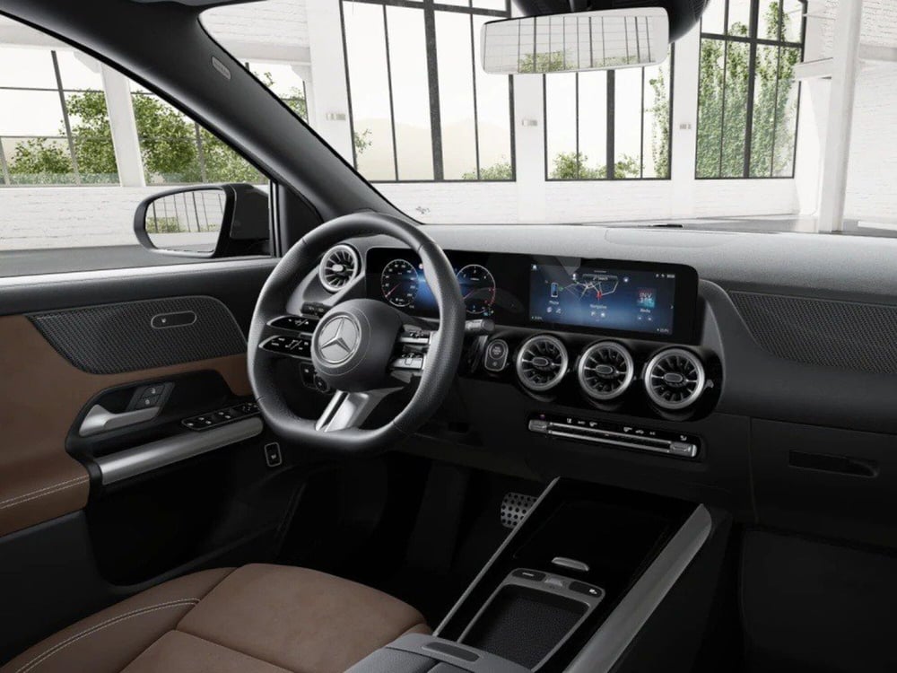Mercedes-Benz GLA SUV nuova a Ancona (12)