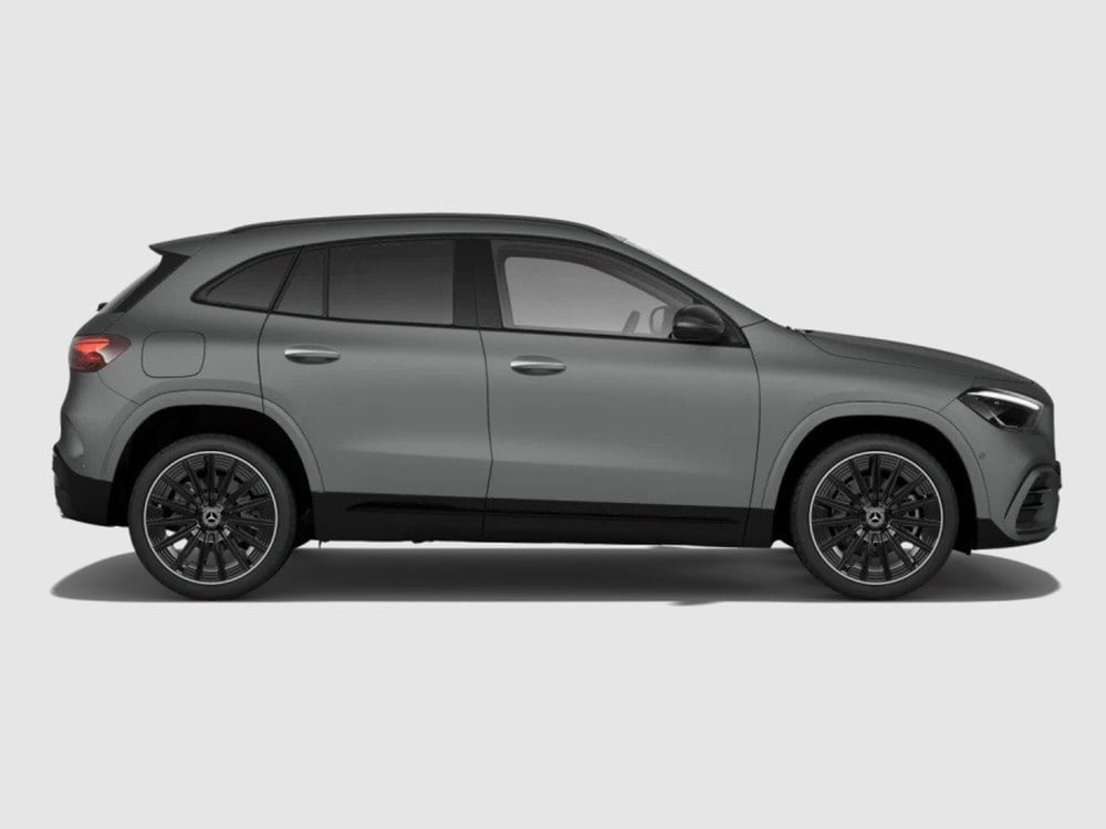 Mercedes-Benz GLA SUV nuova a Ancona (6)