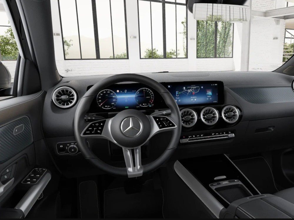 Mercedes-Benz GLA SUV nuova a Ancona (9)