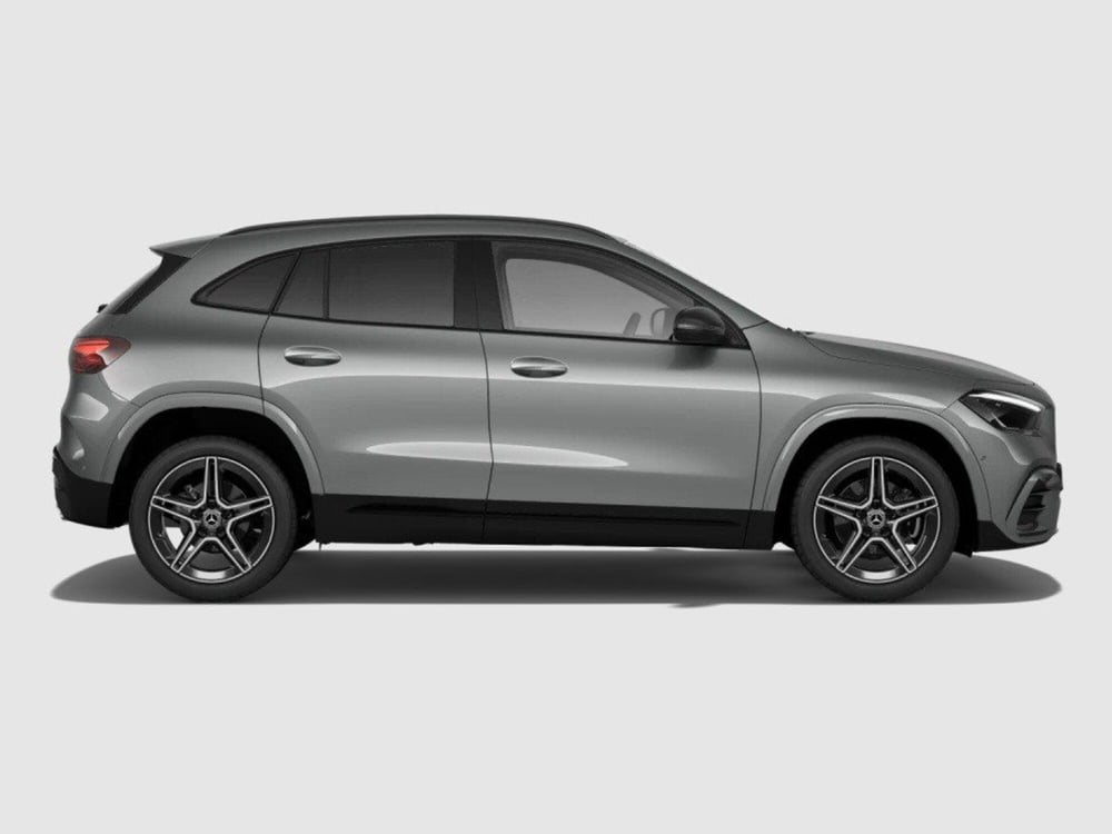 Mercedes-Benz GLA SUV nuova a Ancona (6)