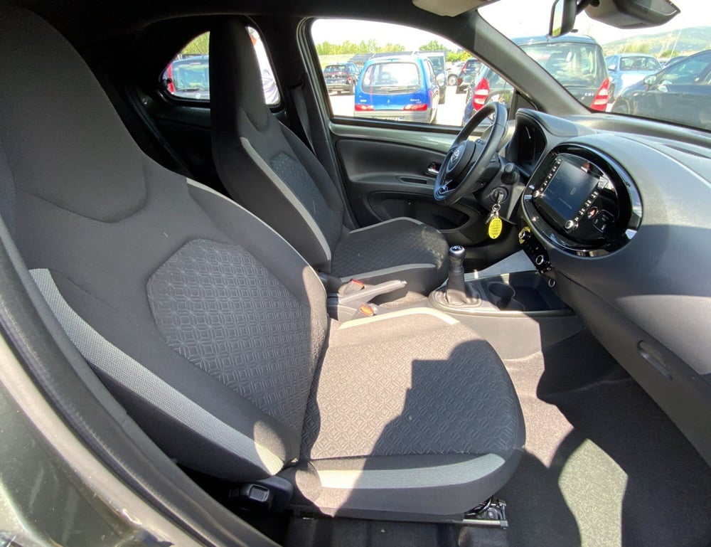 Toyota Aygo X usata a Perugia (8)