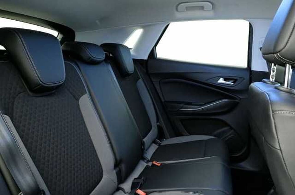 Opel Grandland X usata a Mantova (4)