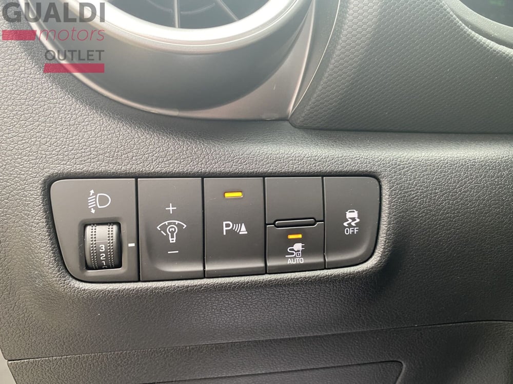 Hyundai Kona usata a Modena (10)