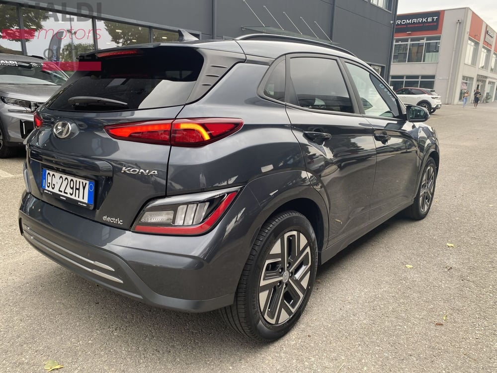 Hyundai Kona usata a Modena (18)