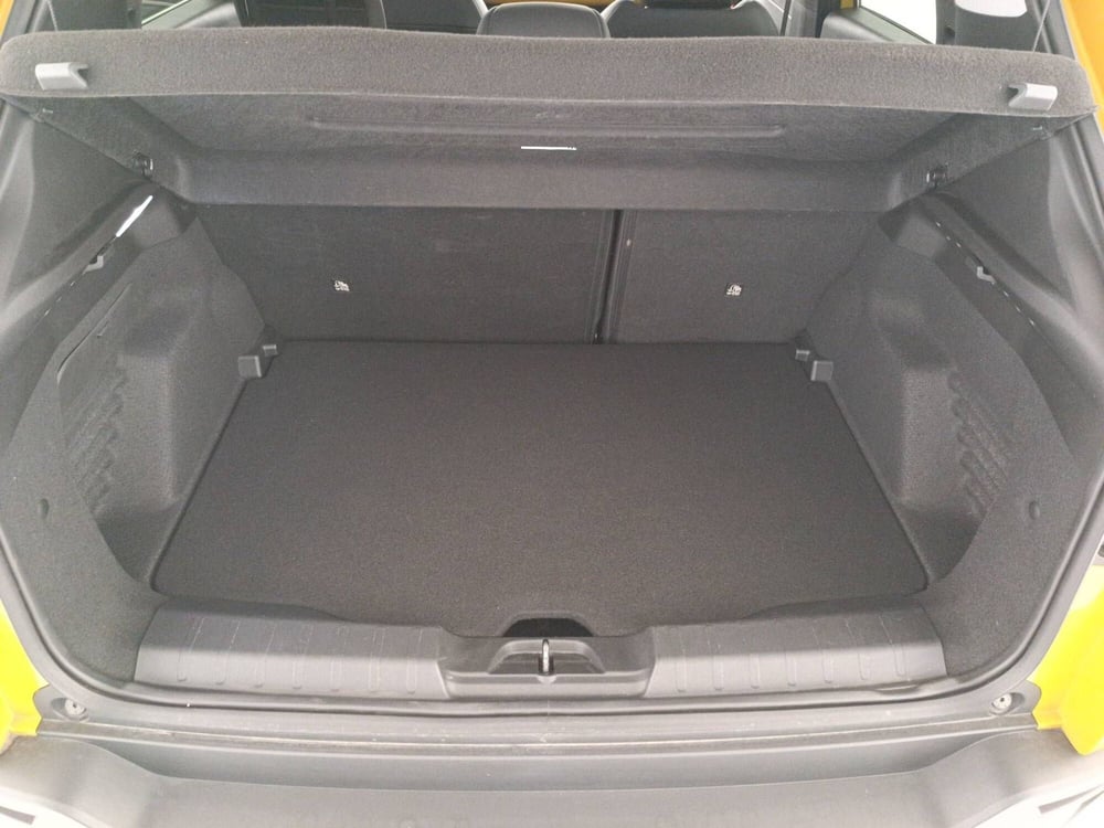Jeep Avenger usata a Treviso (17)