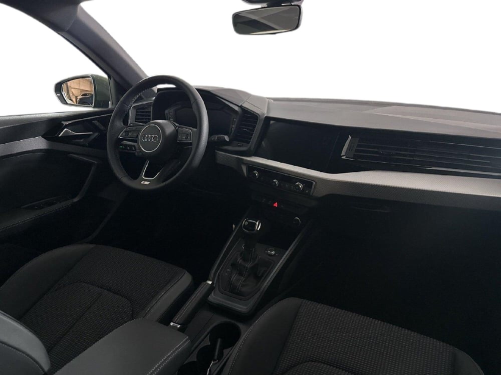 Audi A1 allstreet usata a Caserta (10)