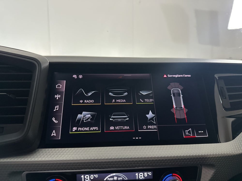 Audi A1 allstreet usata a Caserta (14)