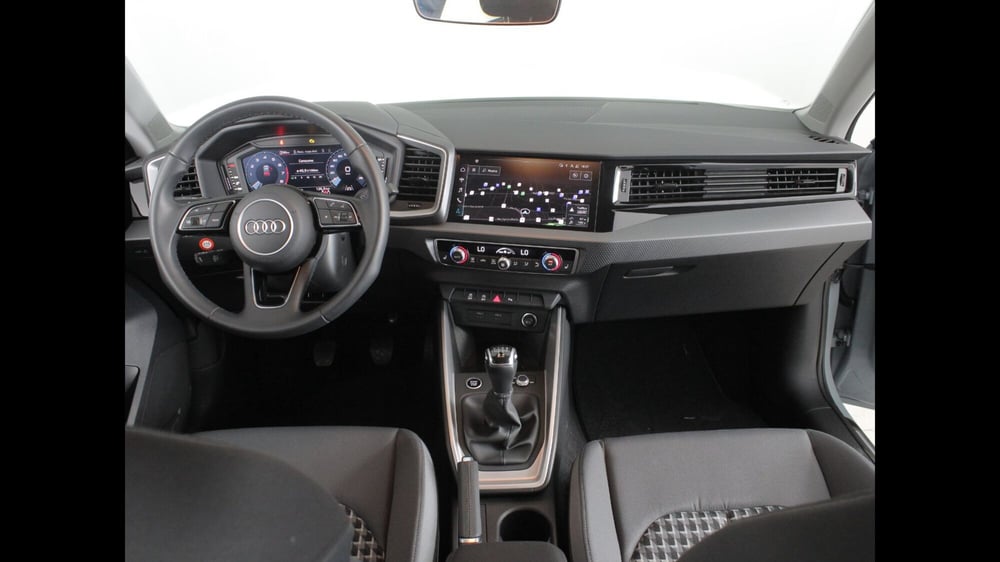 Audi A1 allstreet usata a Palermo (9)