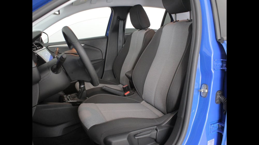 Opel Corsa usata a Palermo (11)