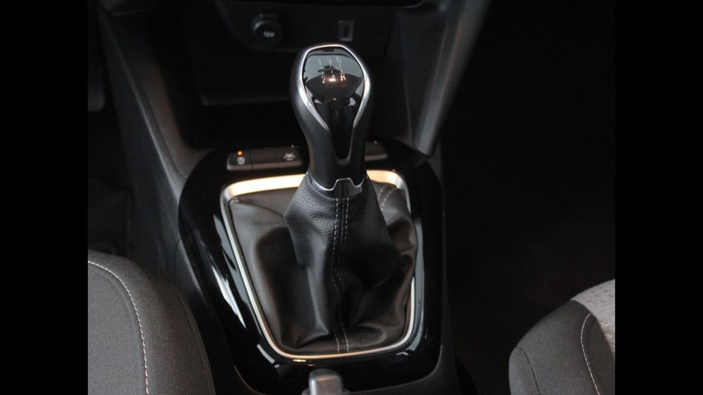 Opel Corsa usata a Palermo (14)