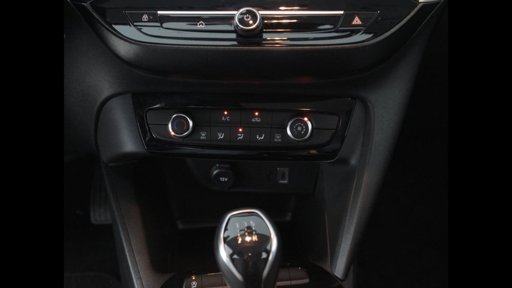 Opel Corsa usata a Palermo (19)