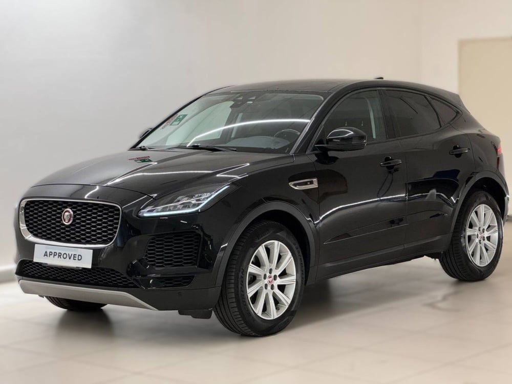 Jaguar E-Pace usata a Savona