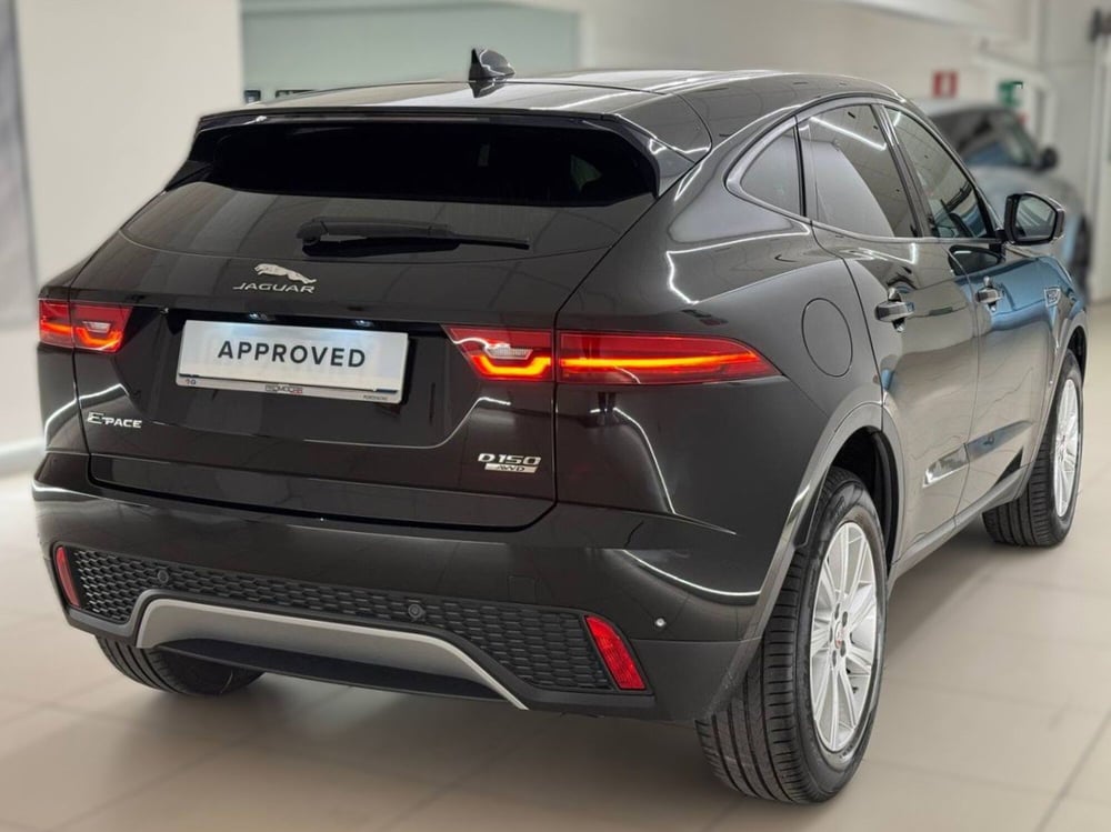 Jaguar E-Pace usata a Savona (2)