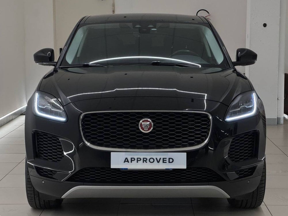 Jaguar E-Pace usata a Savona (8)