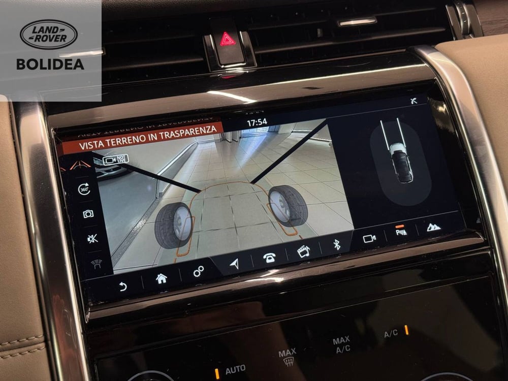 Land Rover Discovery Sport usata a Savona (14)