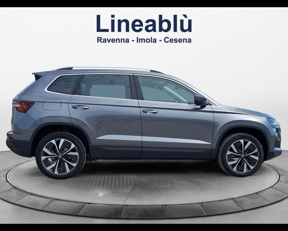 Skoda Karoq nuova a Ravenna (7)