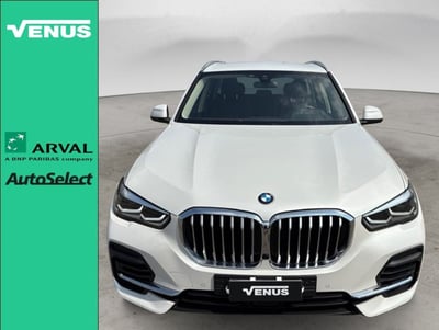 BMW X5 xDrive30d 48V Business del 2022 usata a Monza