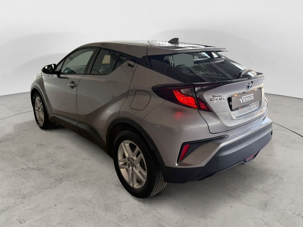Toyota Toyota C-HR usata a Monza e Brianza (4)