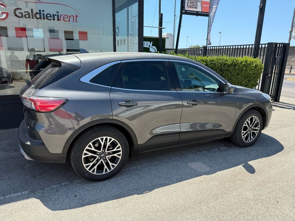 Ford Kuga usata a Salerno (2)
