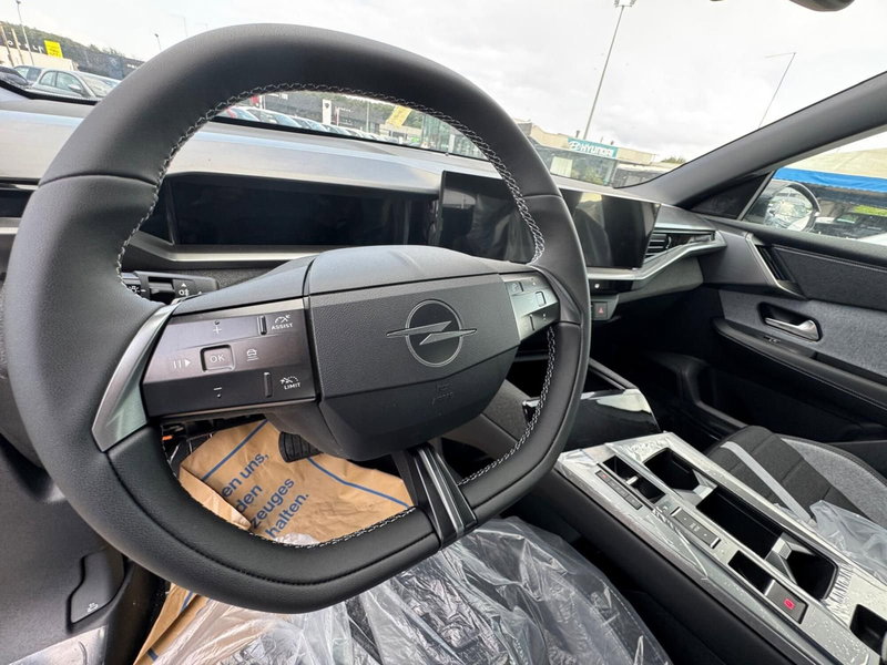 Opel Grandland nuova a Frosinone (10)