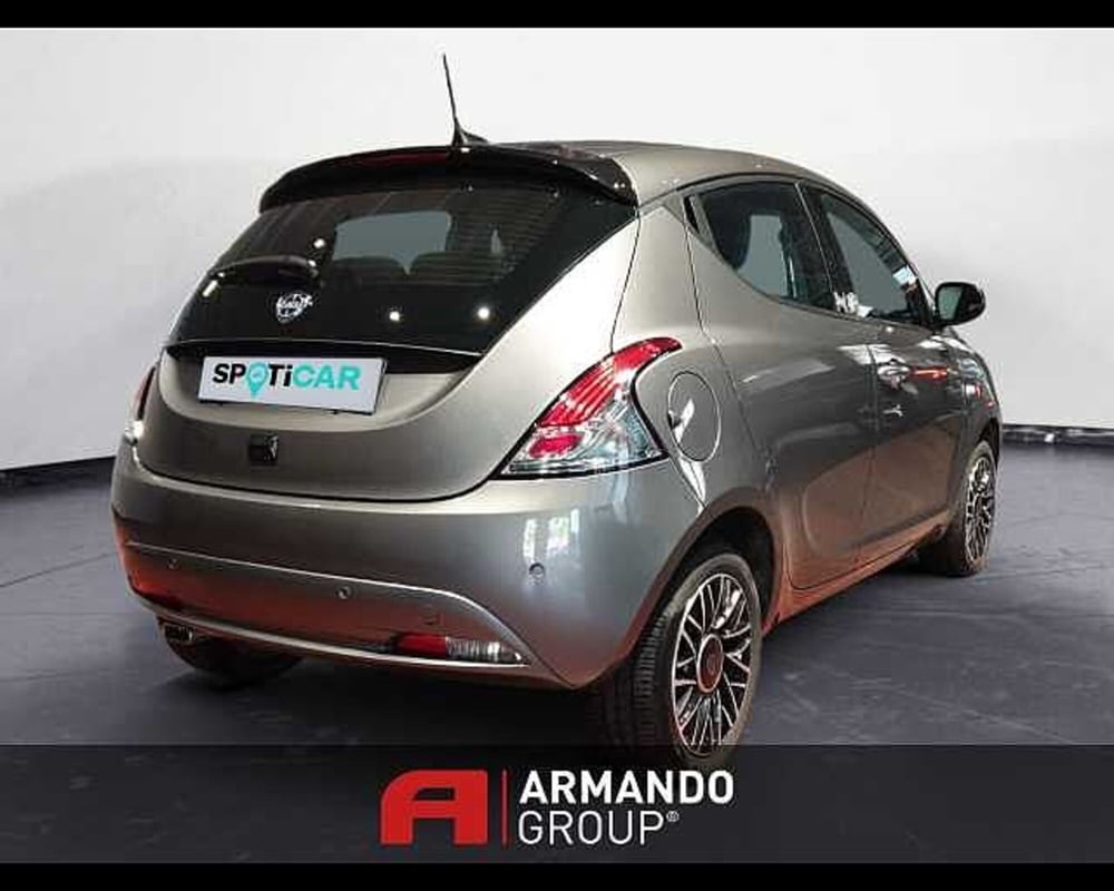 Lancia Ypsilon usata a Cuneo (5)