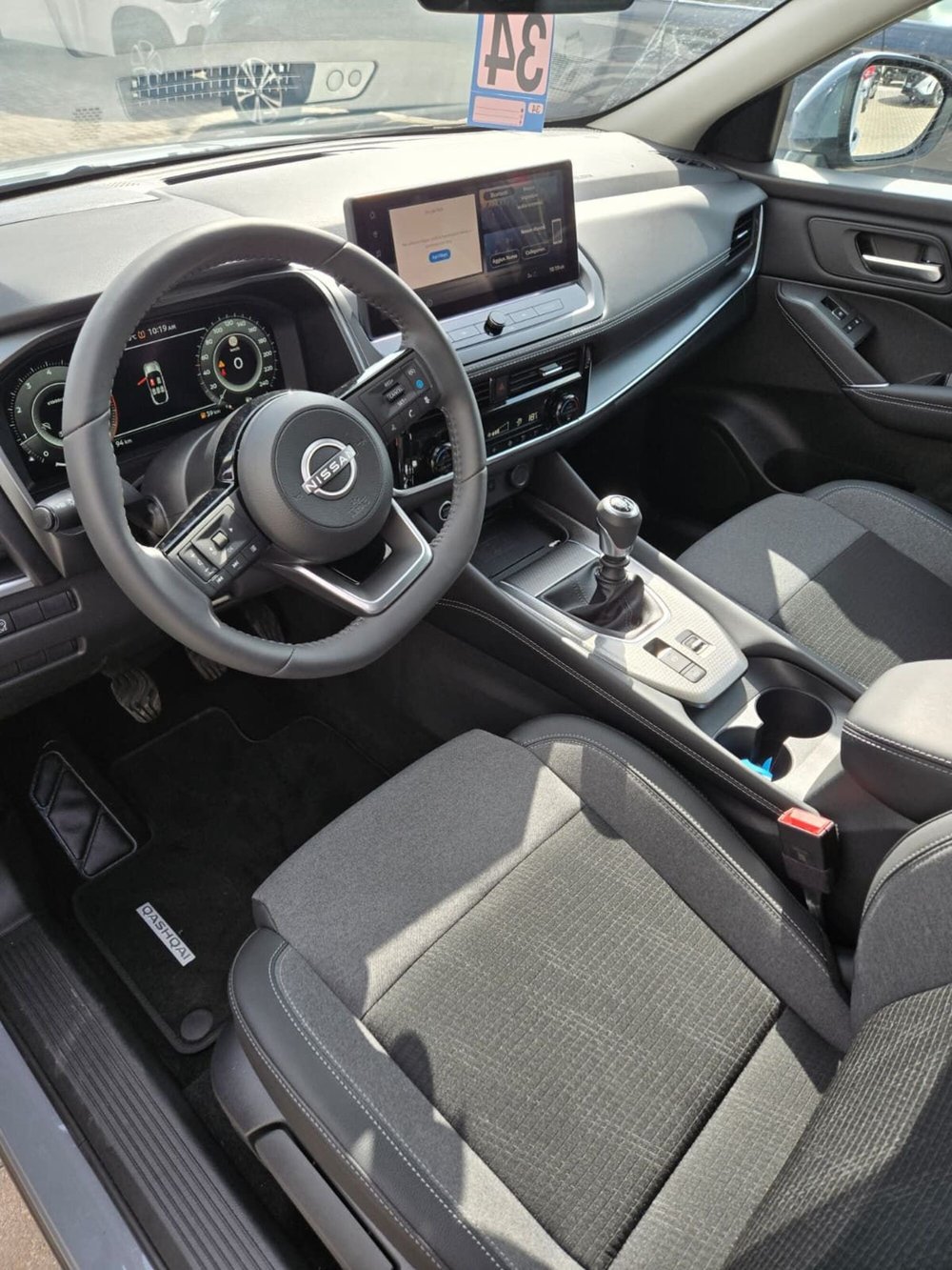 Nissan Qashqai nuova a Macerata (11)