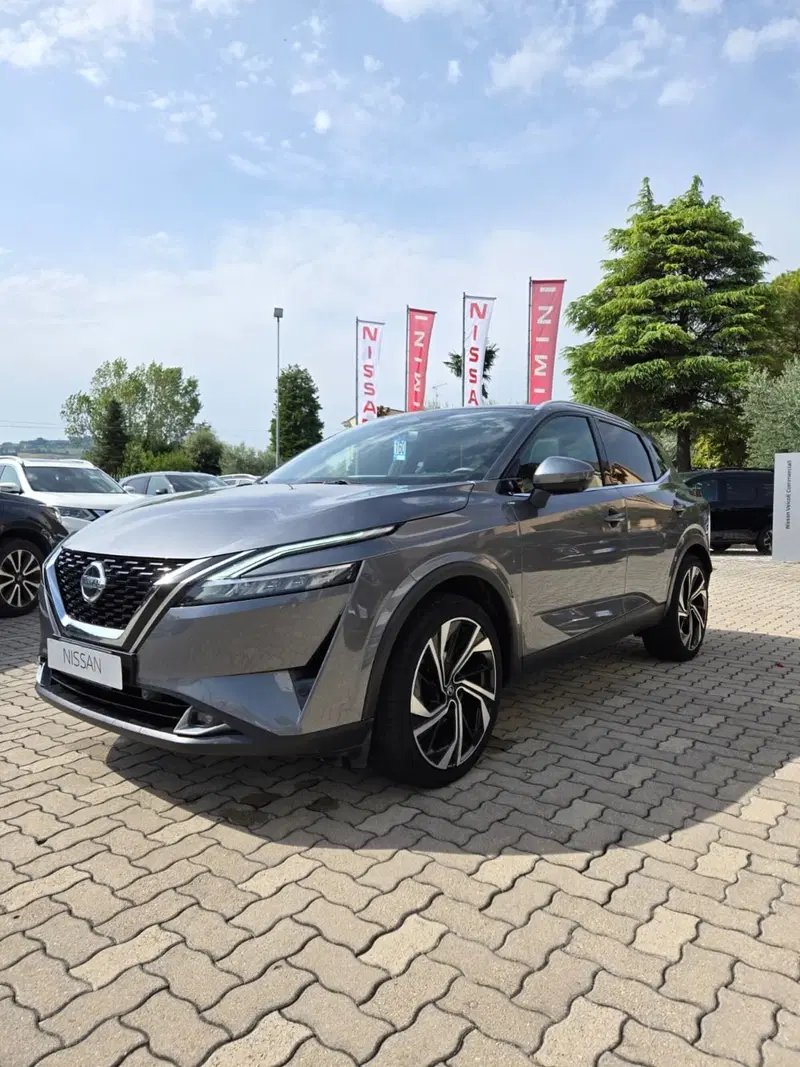 Nissan Qashqai usata a Macerata (2)